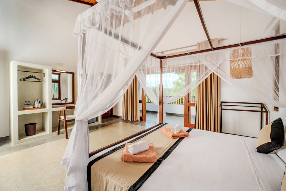 Deluxe Double or Twin Room | In-room safe, individually decorated, individually furnished