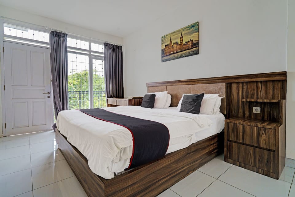 Deluxe Double Room | Desk, laptop workspace, free WiFi, bed sheets
