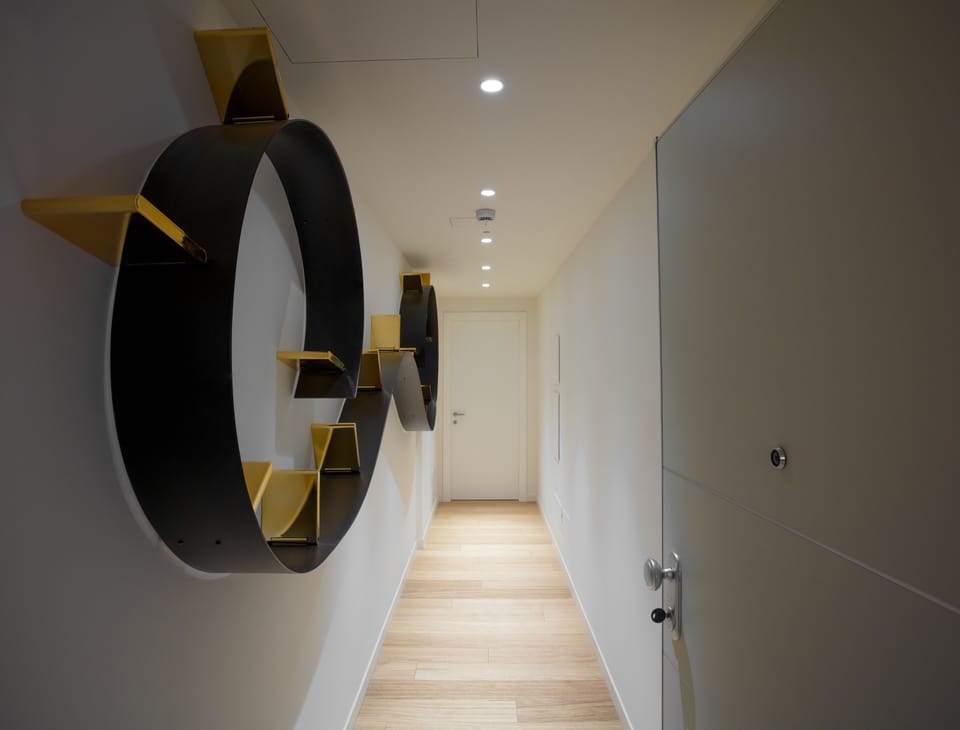 Exclusive Apartment | Living area | Flat-screen TV