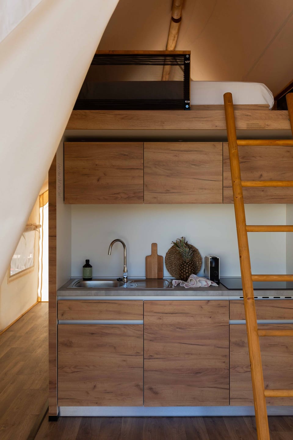 Comfort Tent | Private kitchen | Microwave, espresso maker, cookware/dishes/utensils