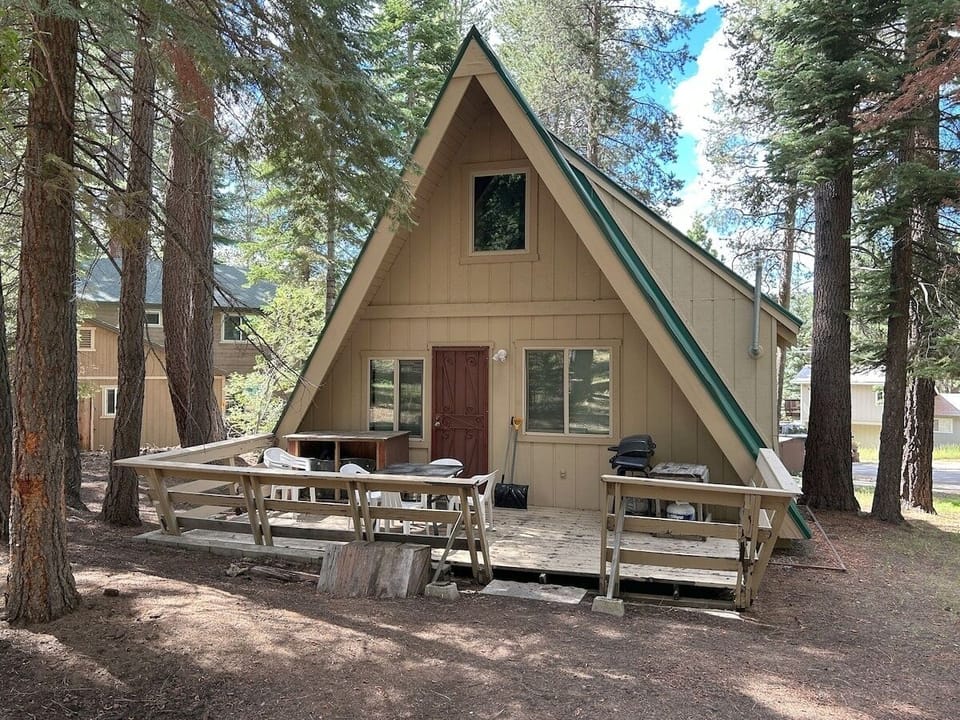 House, 3 Bedrooms | BBQ/picnic area