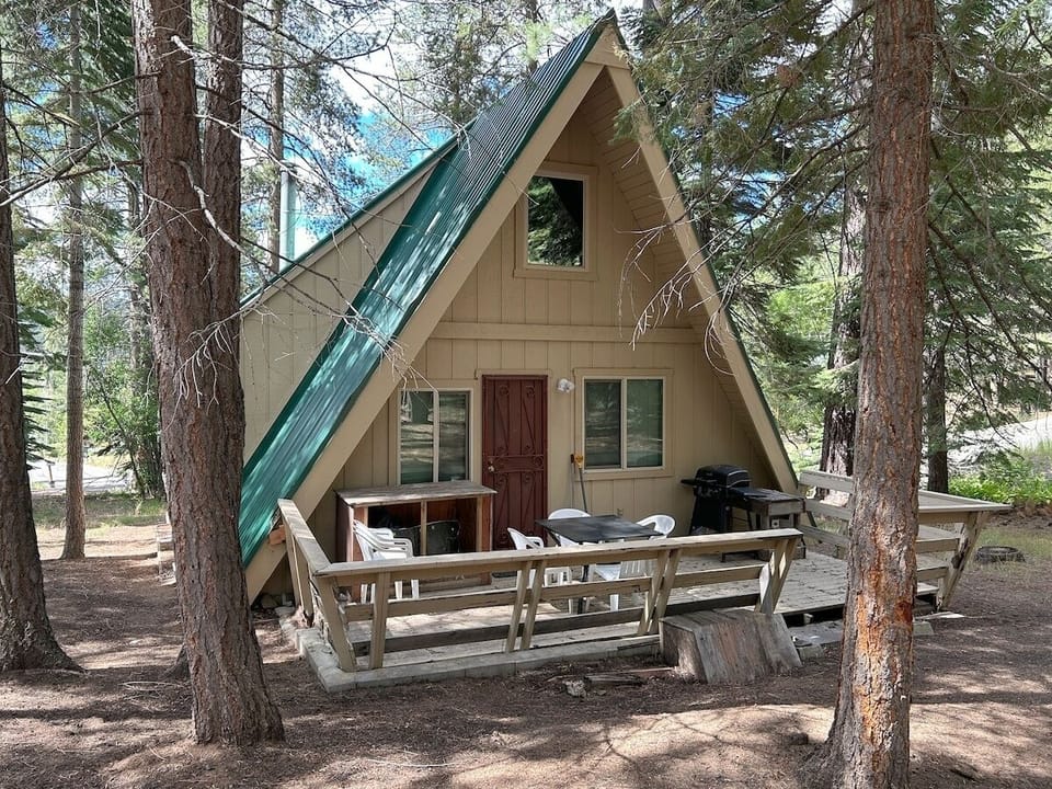 House, 3 Bedrooms | Outdoor dining