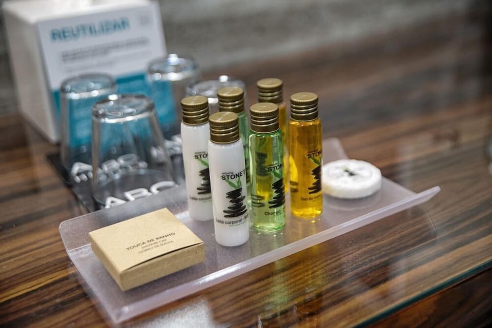 Bathroom amenities