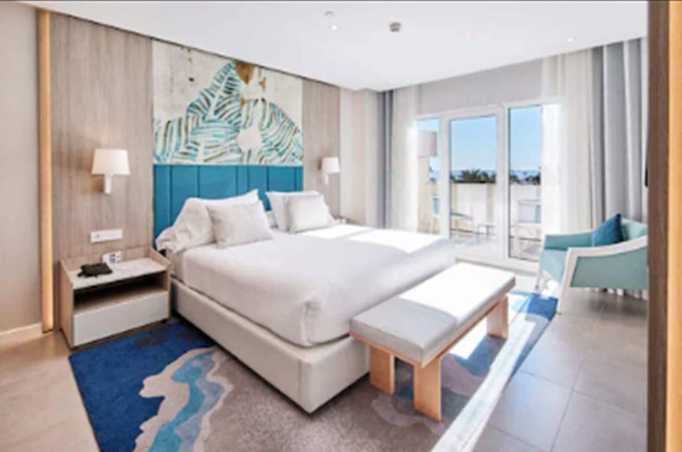 Premium Double Room, Terrace, Sea View | 1 bedroom, down comforters, minibar, in-room safe