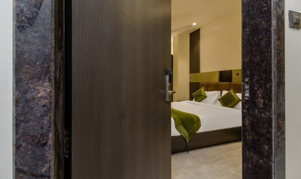 Superior Room | Free WiFi, bed sheets