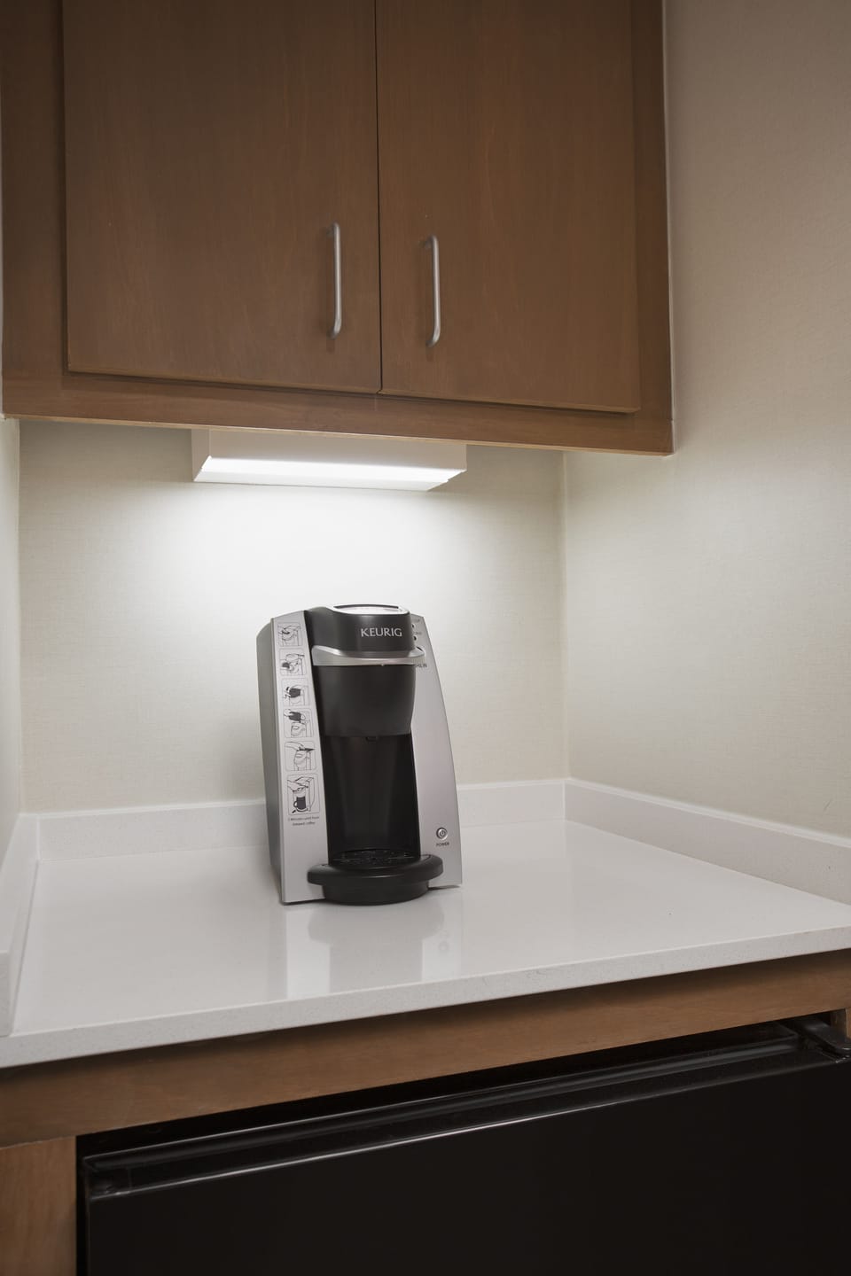 Desk, blackout drapes, iron/ironing board, free cribs/infant beds