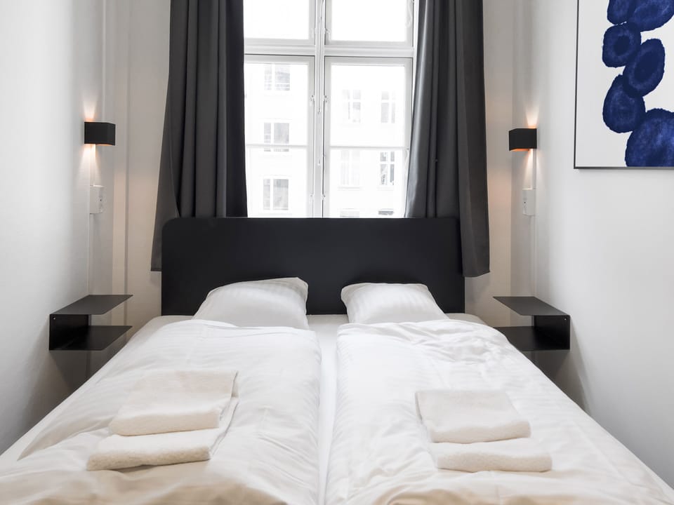 Standard Double Room | Free WiFi, bed sheets