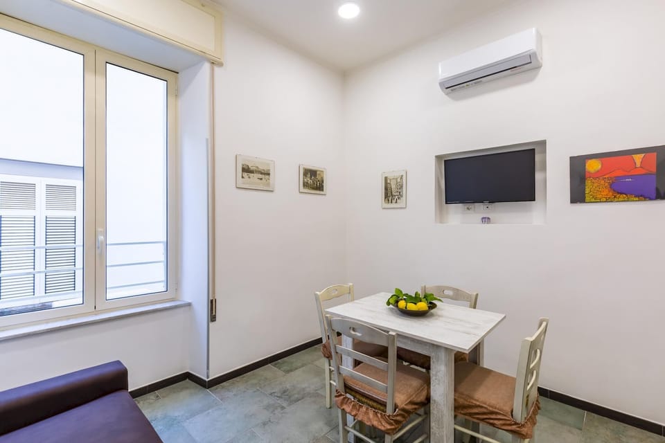 House | 1 bedroom