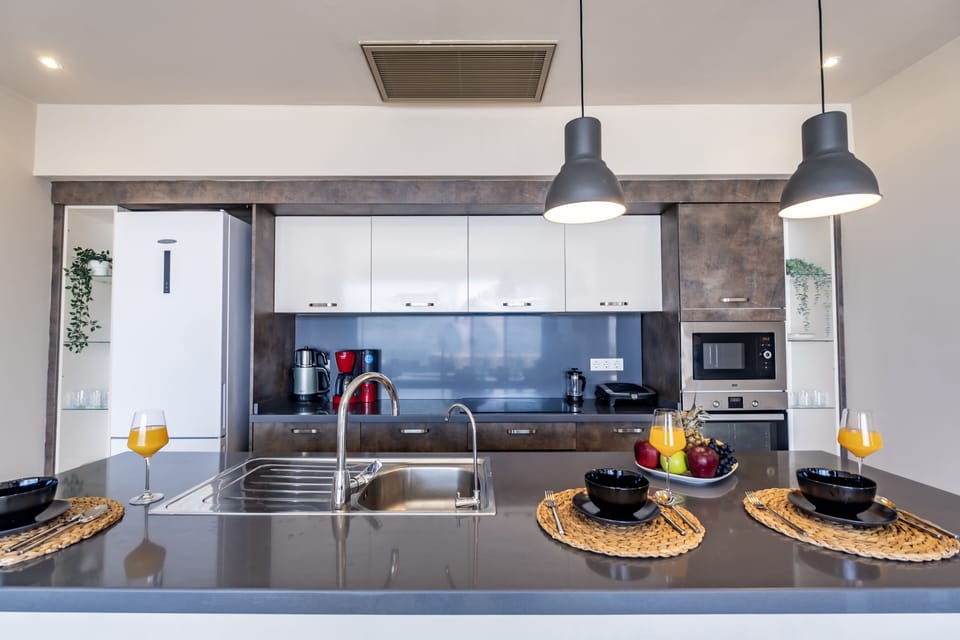 Deluxe Villa | Private kitchen | Coffee/tea maker, electric kettle