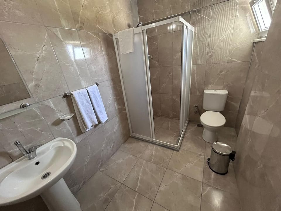 Rainfall showerhead, hair dryer, children's robes, bidet