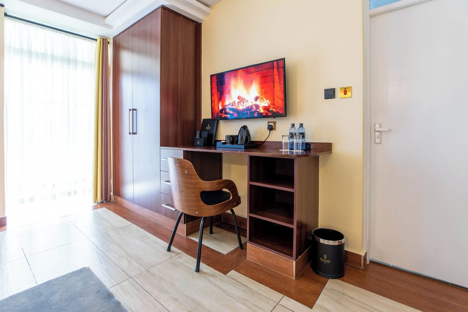 In-room safe, desk, laptop workspace, iron/ironing board (on request)