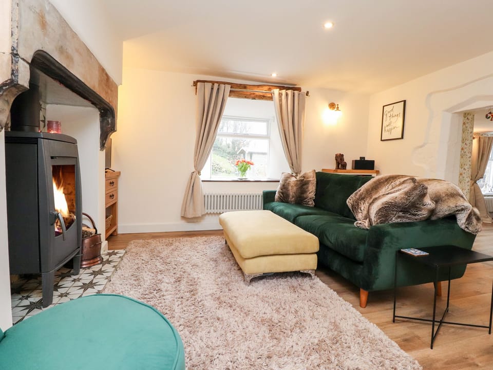 Cottage | Interior