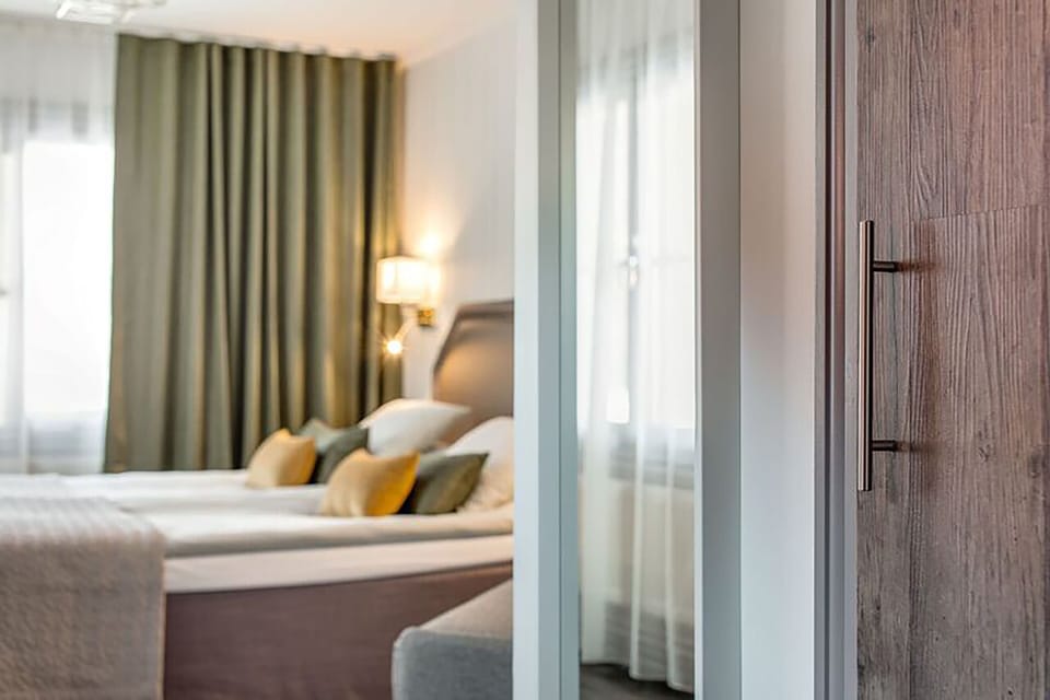 Stallbacken (100 m from main building) | WiFi (free), bed sheets