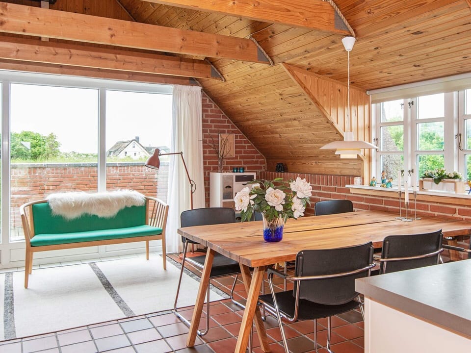 House | Dining