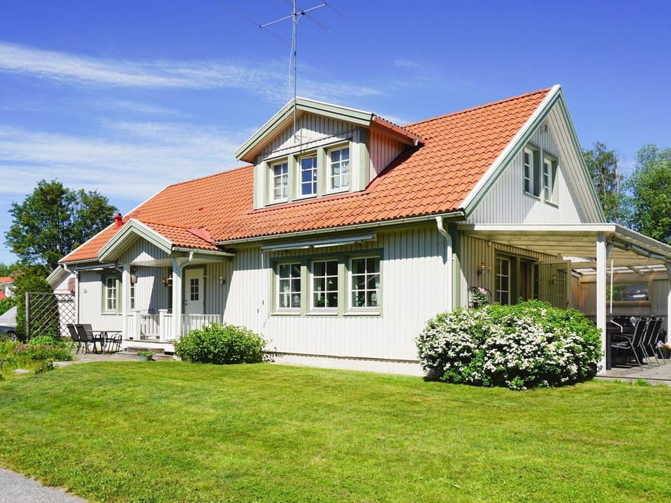 House | Exterior