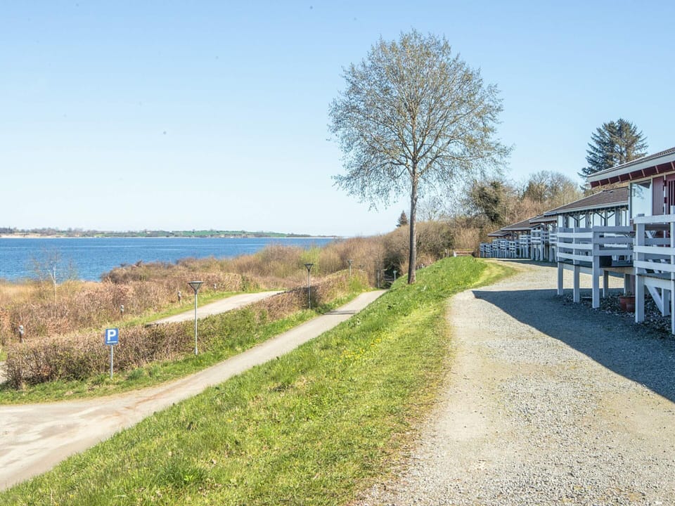 House | Water view