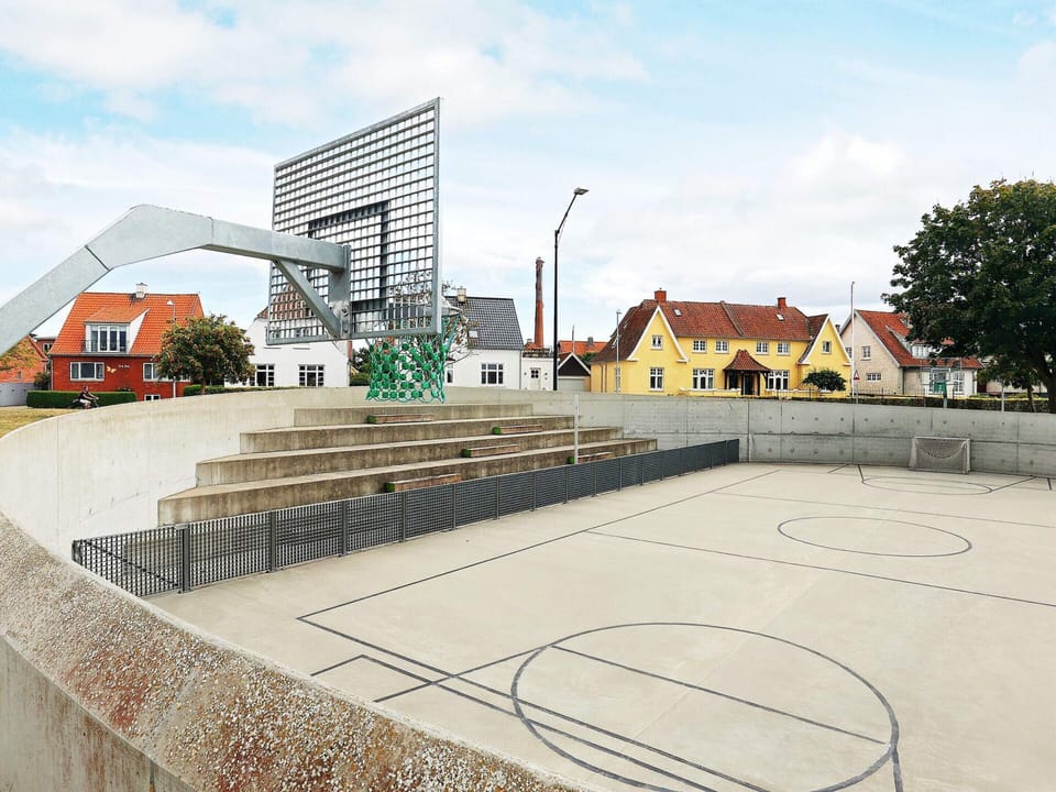 Apartment | Sport court