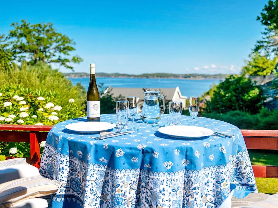 House | Dining