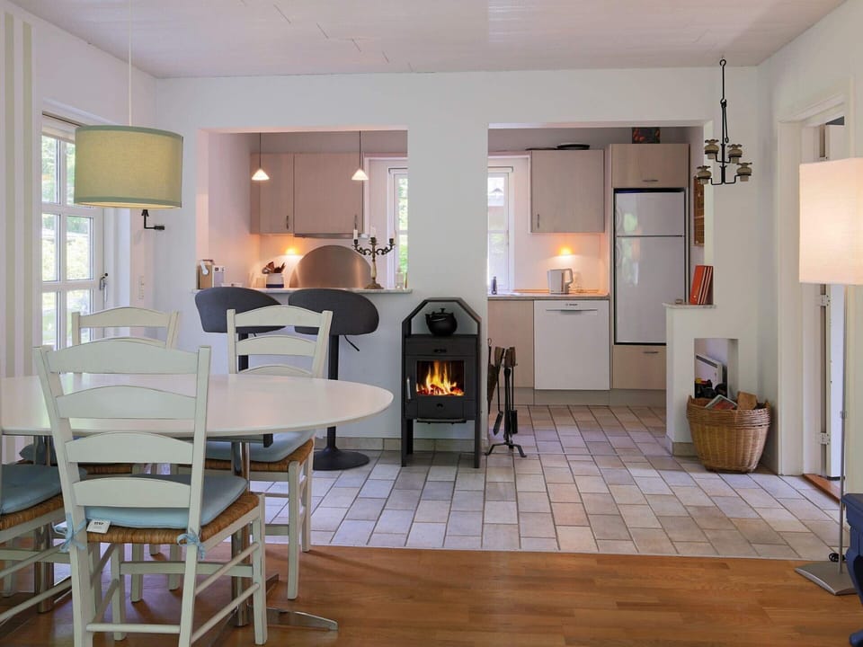 House | Dining