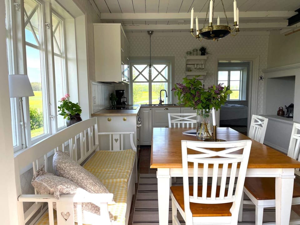 House | Dining