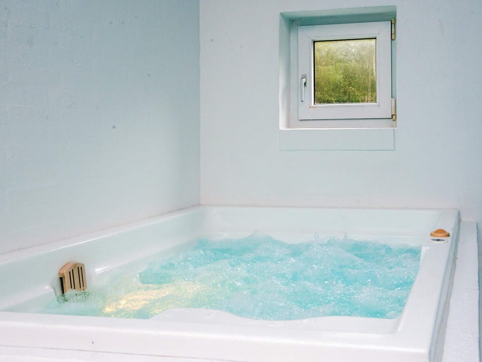 House | Spa treatment