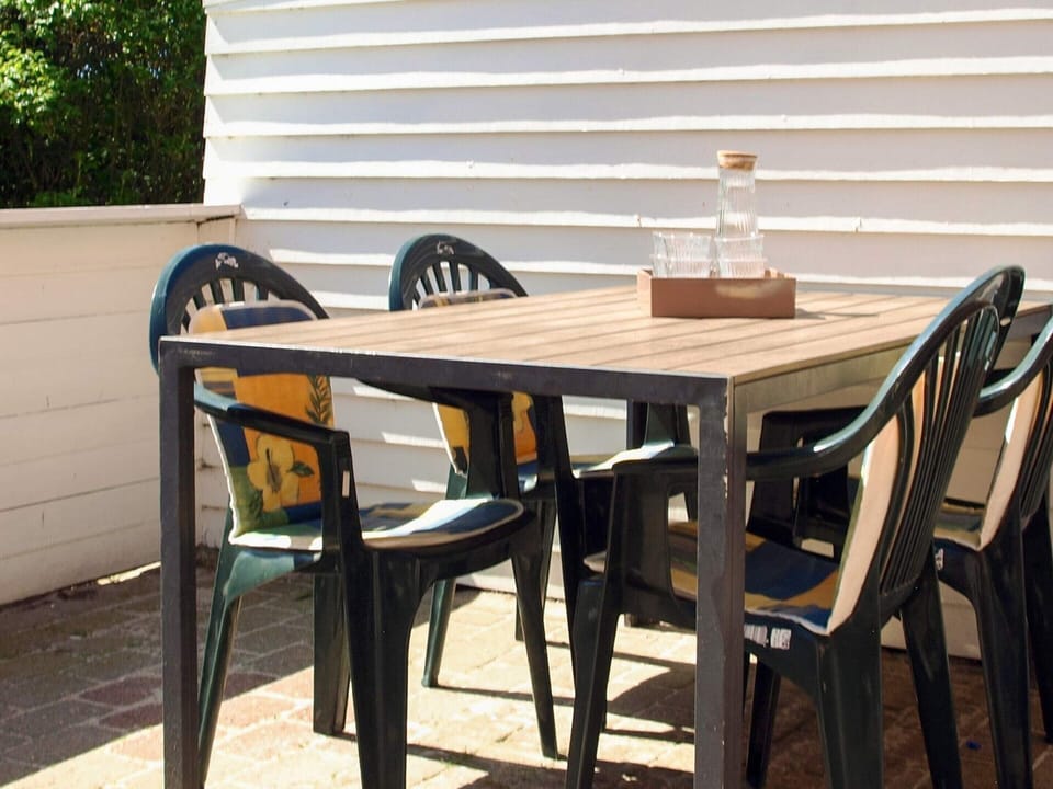 Apartment | Outdoor dining