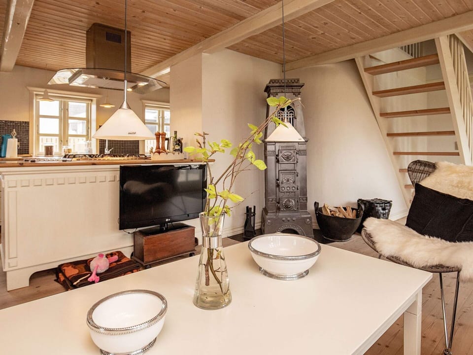 House | Dining