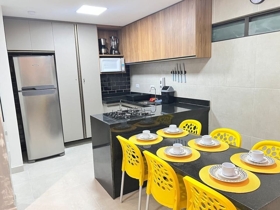 Apartment | Private kitchen | Full-size fridge, microwave, oven, coffee/tea maker