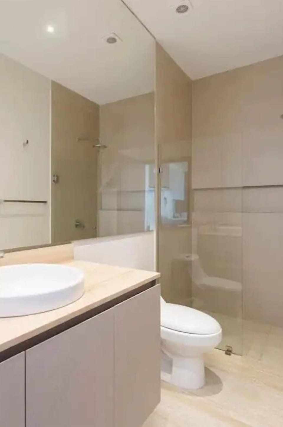 Comfort Condo | Bathroom