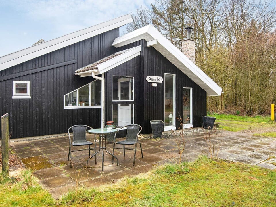 House | Dining