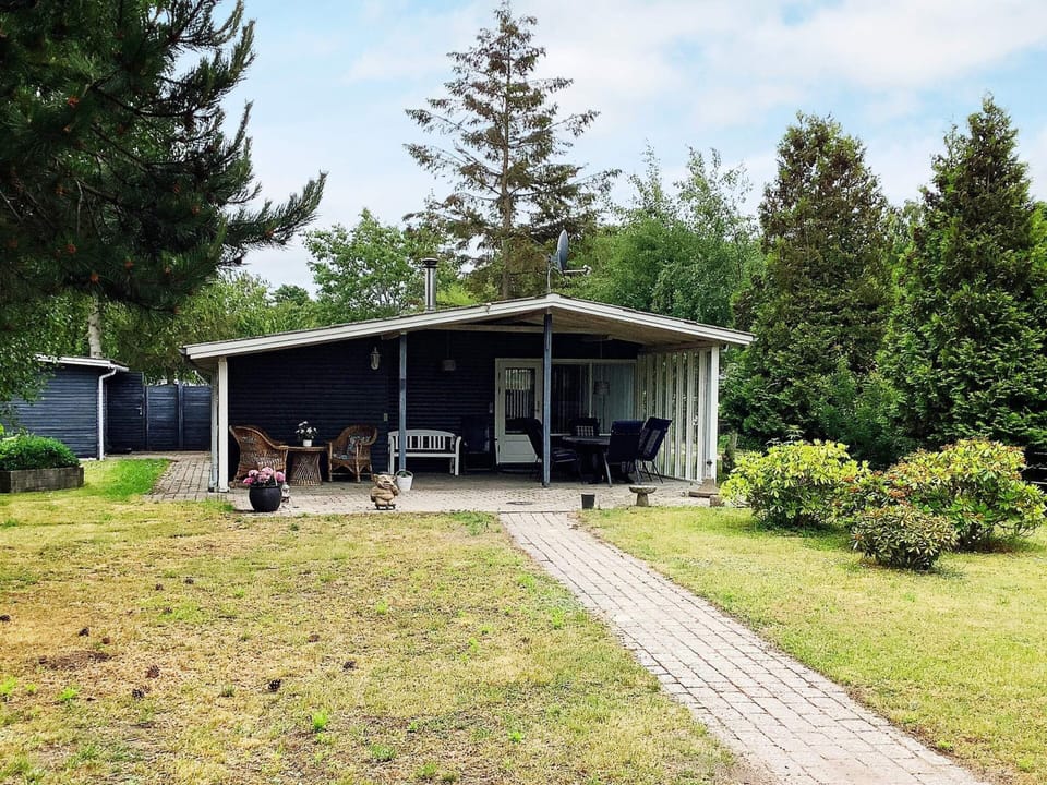 House | Exterior