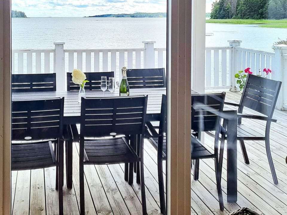 House | Dining