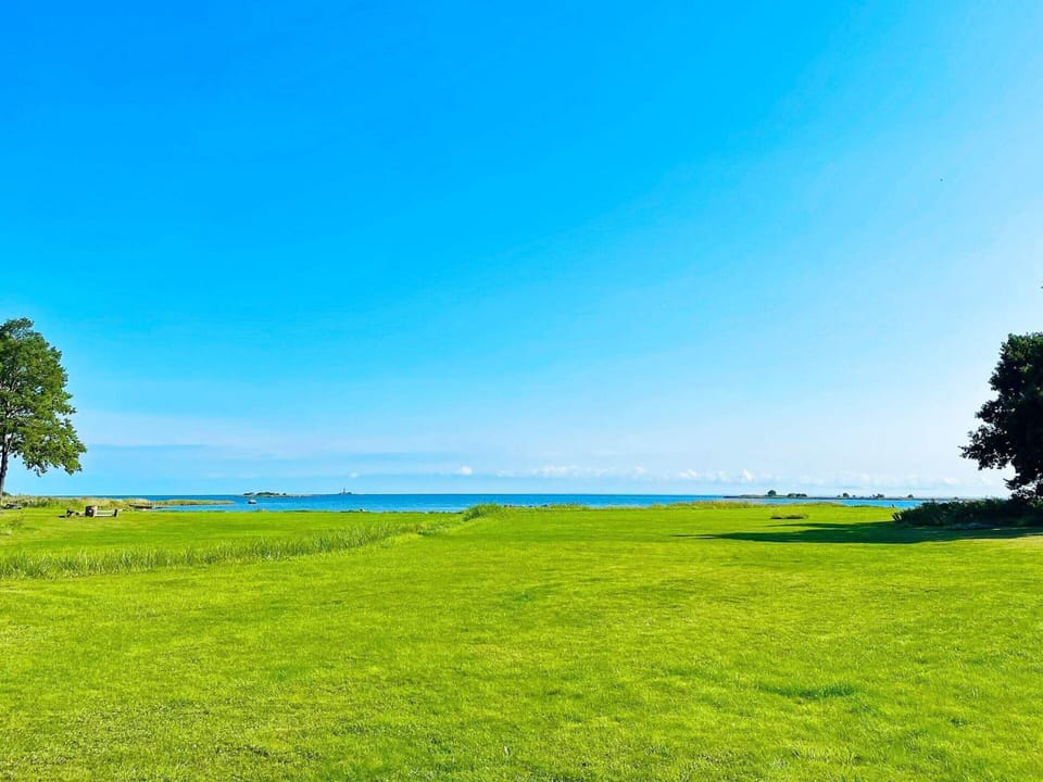 House | Miscellaneous