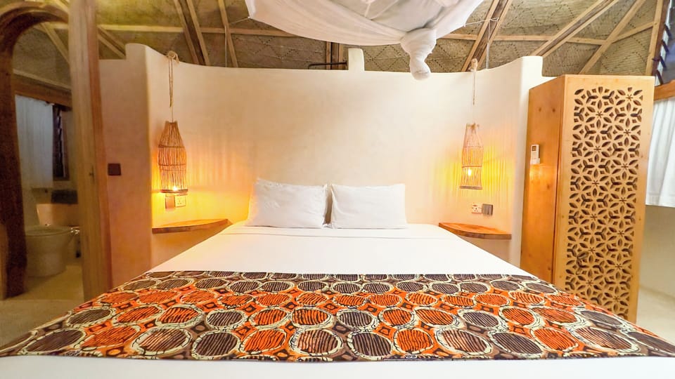 Romantic Double Room | Egyptian cotton sheets, premium bedding, memory foam beds, in-room safe