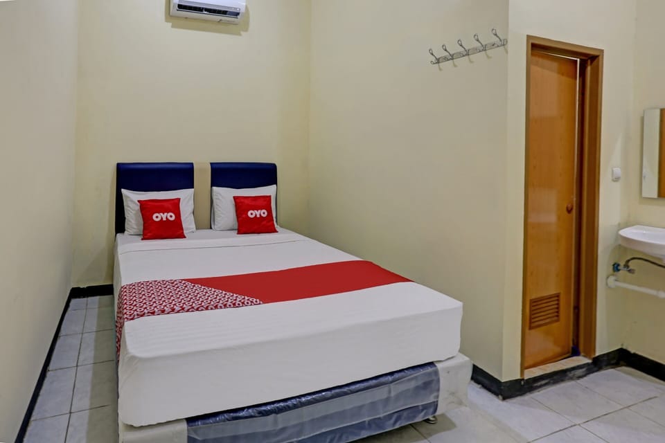Deluxe Double Room | WiFi (free), bed sheets