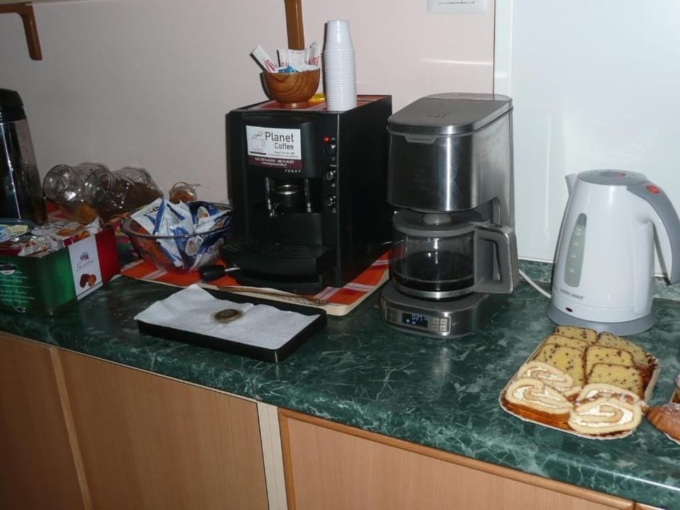 Electric kettle