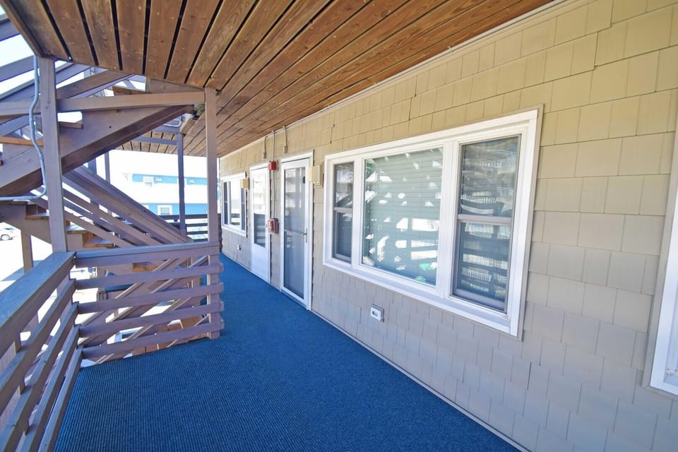 Condo, 1 Bedroom | Property grounds