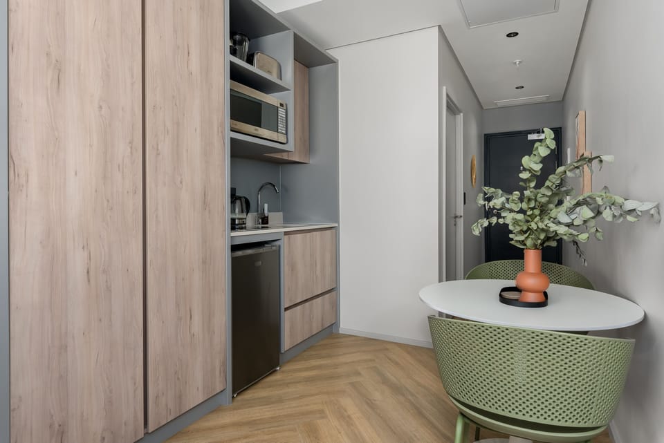 City Studio | In-room dining