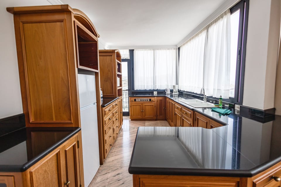Fridge, microwave, stovetop, toaster