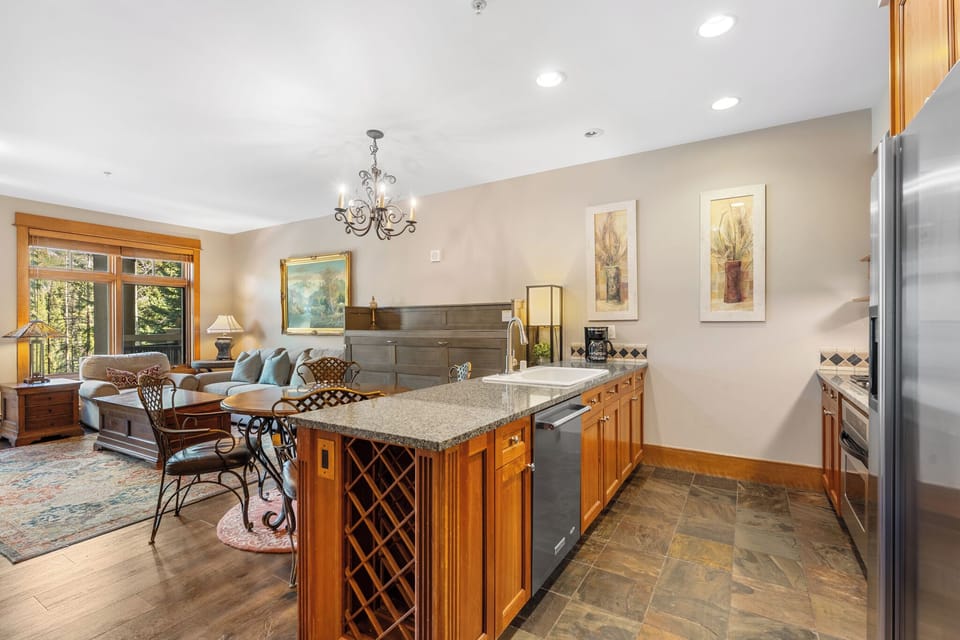 Condo (1 Bedroom) | Property amenity