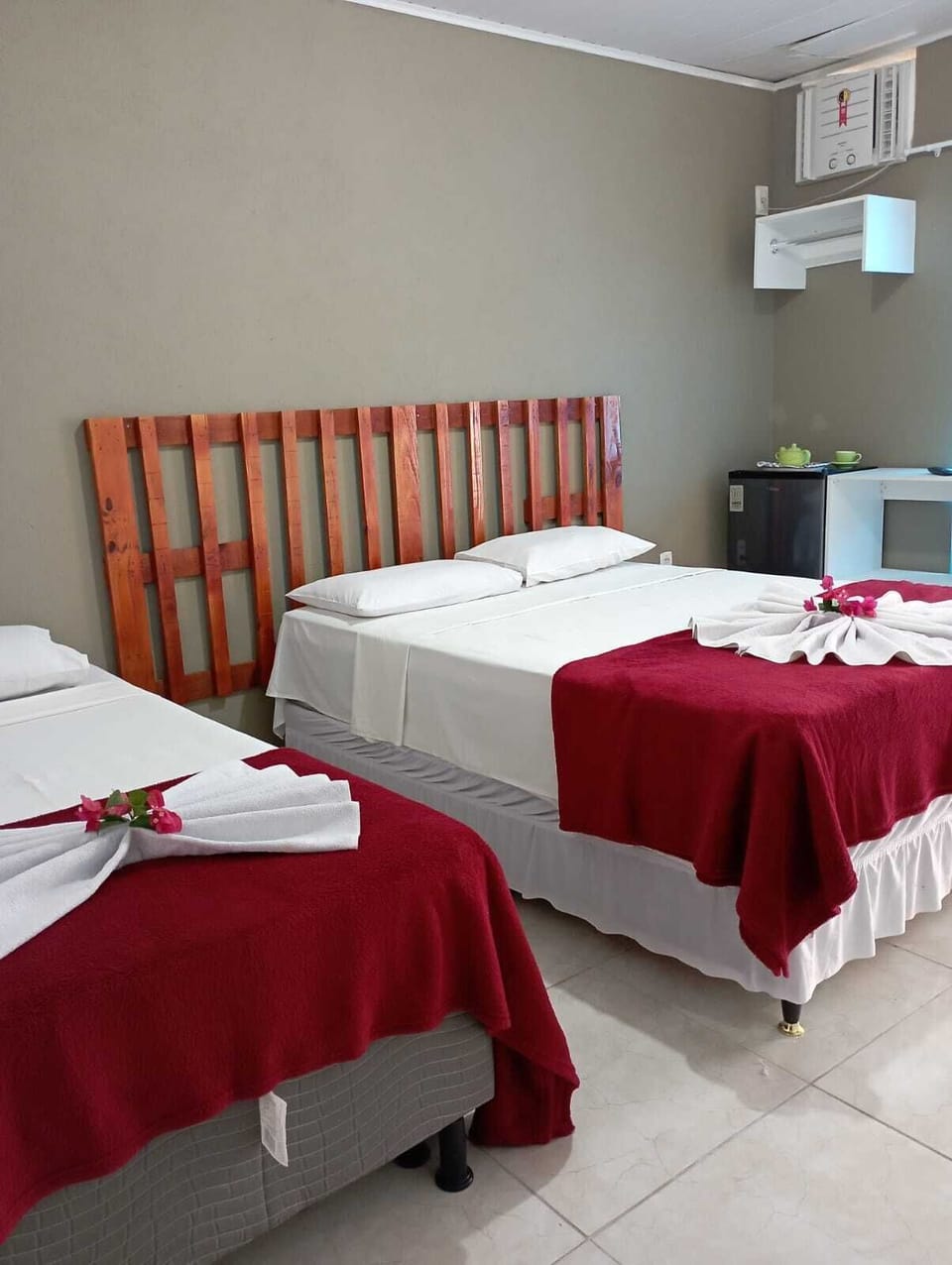 Exclusive Quadruple Room | Minibar, iron/ironing board, free WiFi, bed sheets
