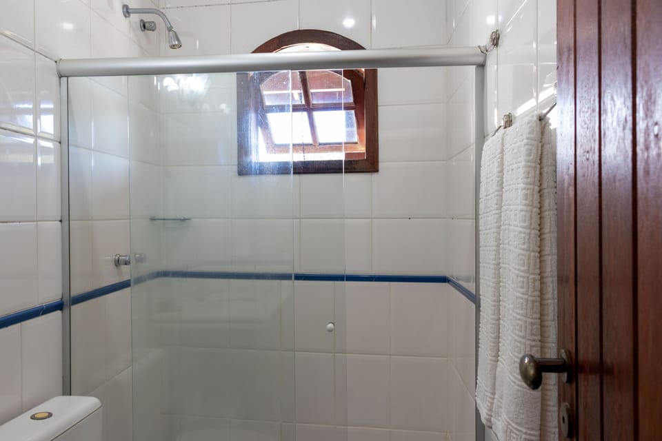 Suite, Canal View | Bathroom | Towels, soap, shampoo, toilet paper