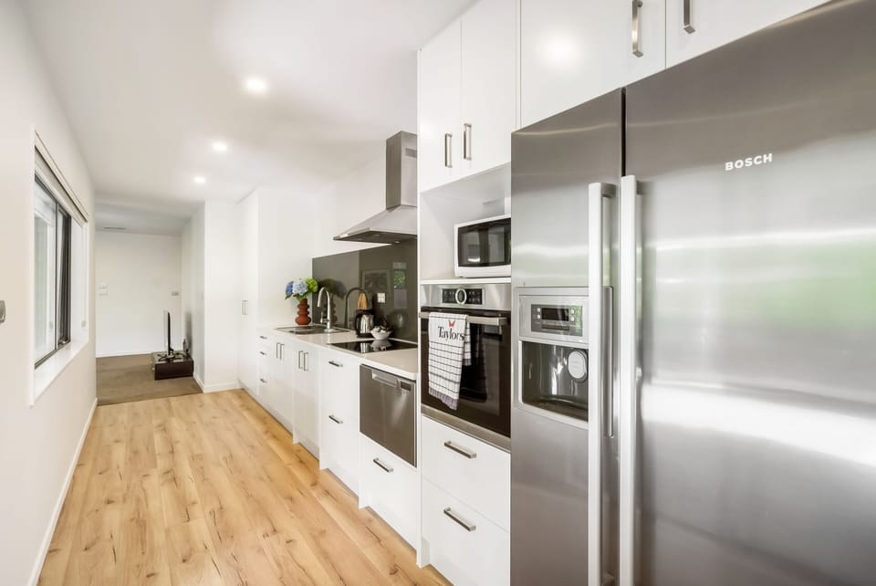 Apartment | Private kitchen | Fridge, microwave, oven, stovetop