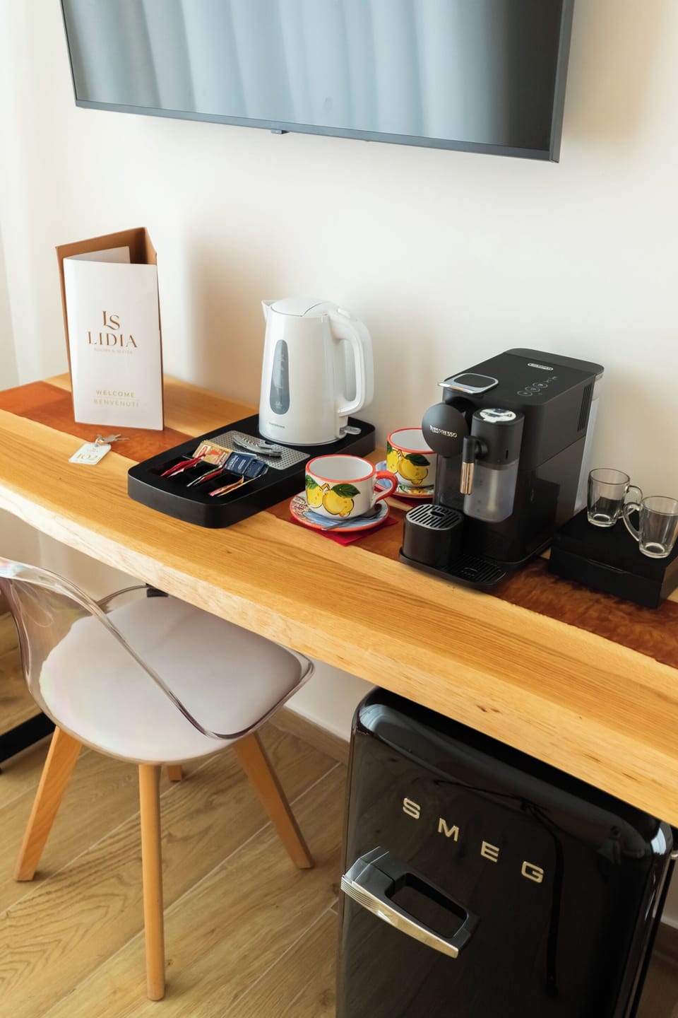 Deluxe Double Room | Minibar, desk, free WiFi, bed sheets