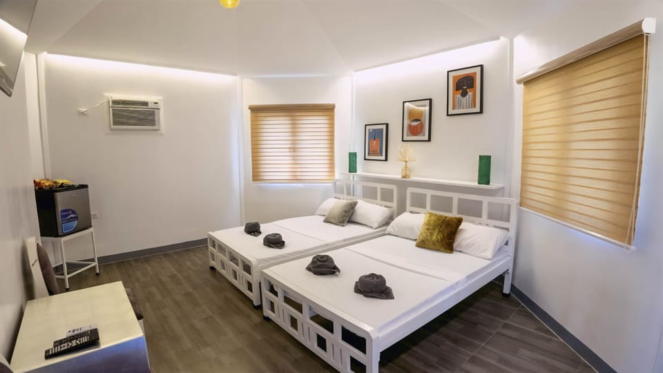 Standard Quadruple Room, 1 Bedroom | Bed sheets