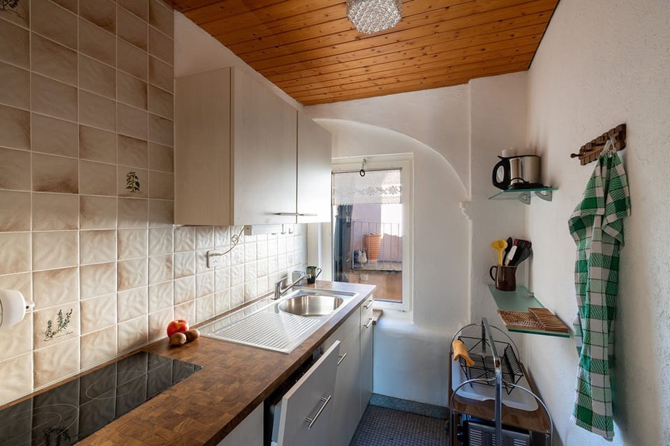 Standard Apartment, Multiple Bedrooms, 2 Bathrooms (Casa Merlot) | Private kitchen | Fridge, oven, stovetop, dishwasher