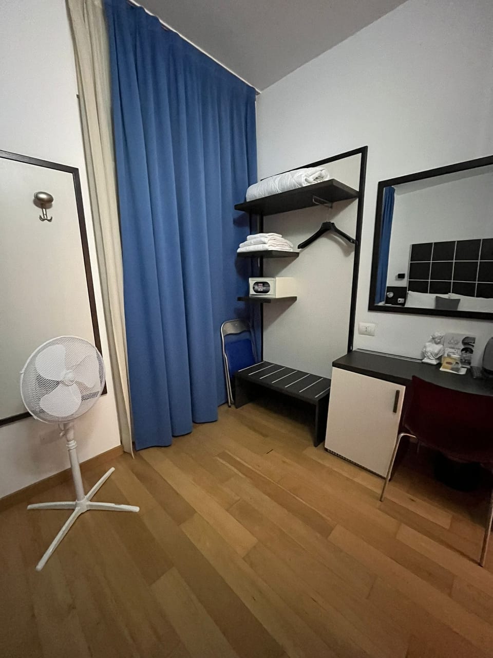 Economy Single Room | Down comforters, minibar, in-room safe, desk