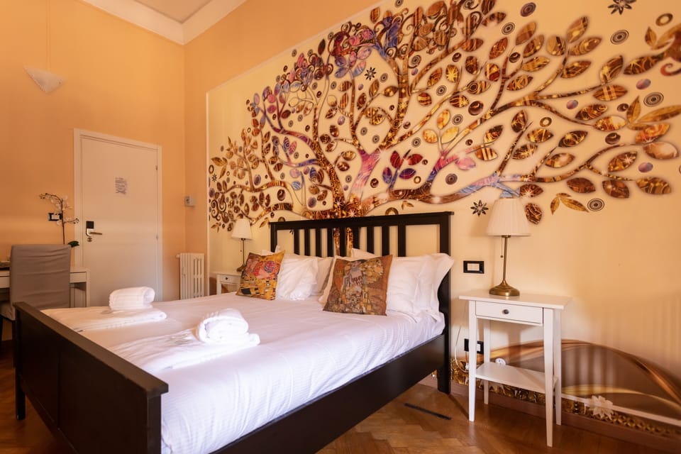 Economy Double Room - Outdoor bathroom shared with one room | Interior detail