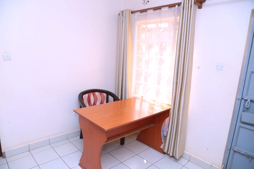 Luxury Apartment | 4 bedrooms, premium bedding, memory foam beds, desk
