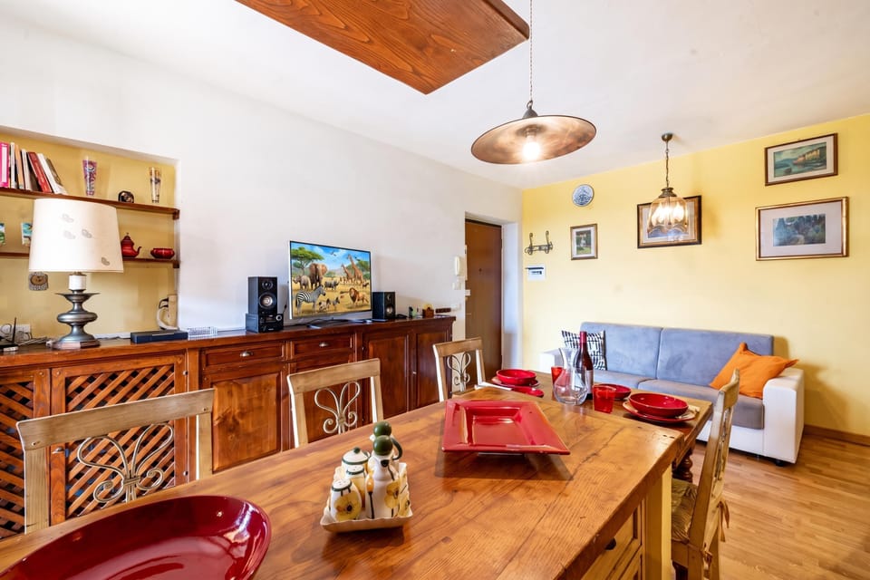 Family Apartment, 1 Bedroom, 2 Bathrooms (Casa di Allegra Terme di Venturina) | Dining
